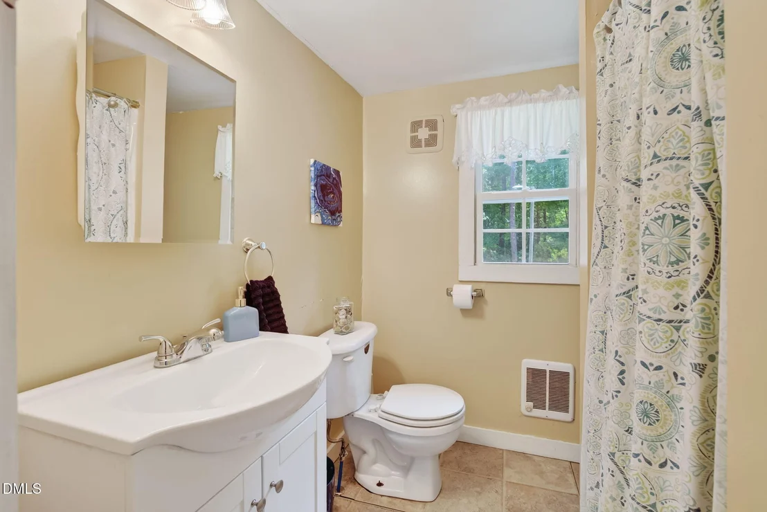 Photo of 4087 Glendale Road