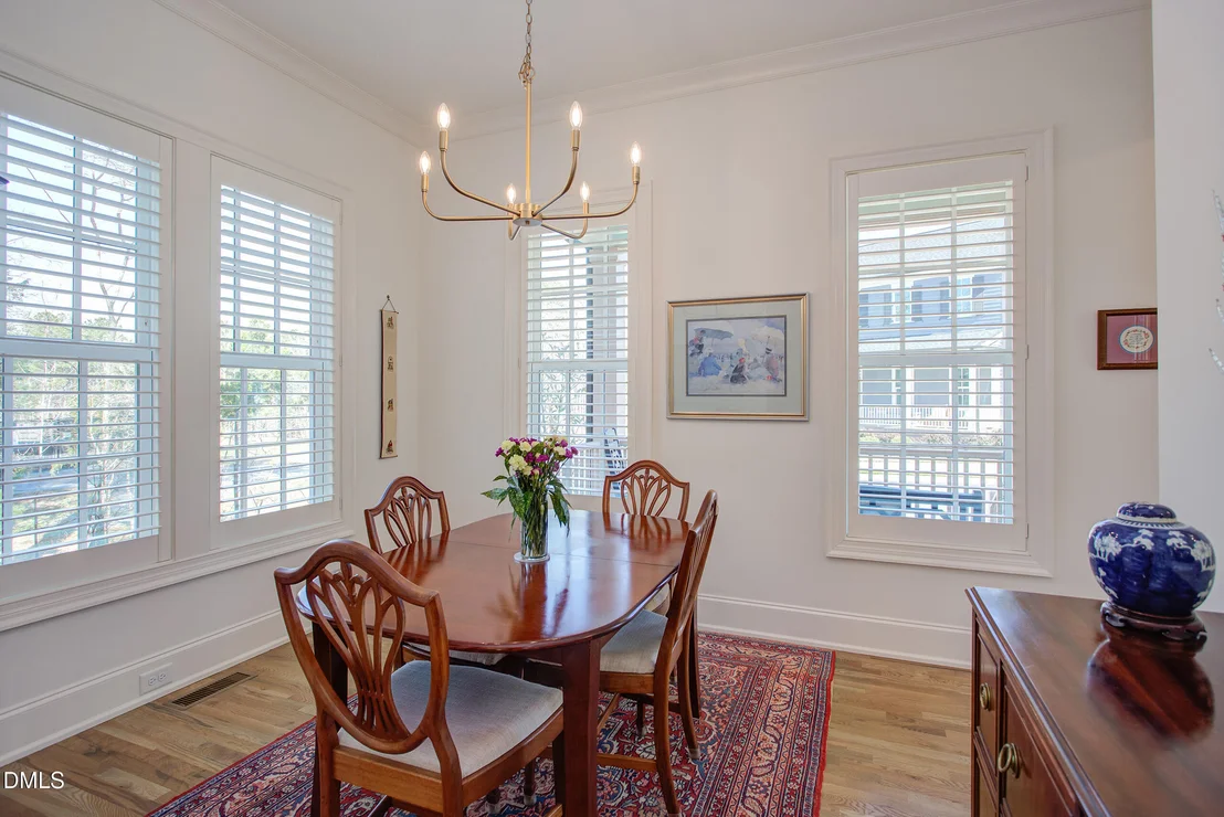 Photo of 1028 Whitehall Circle