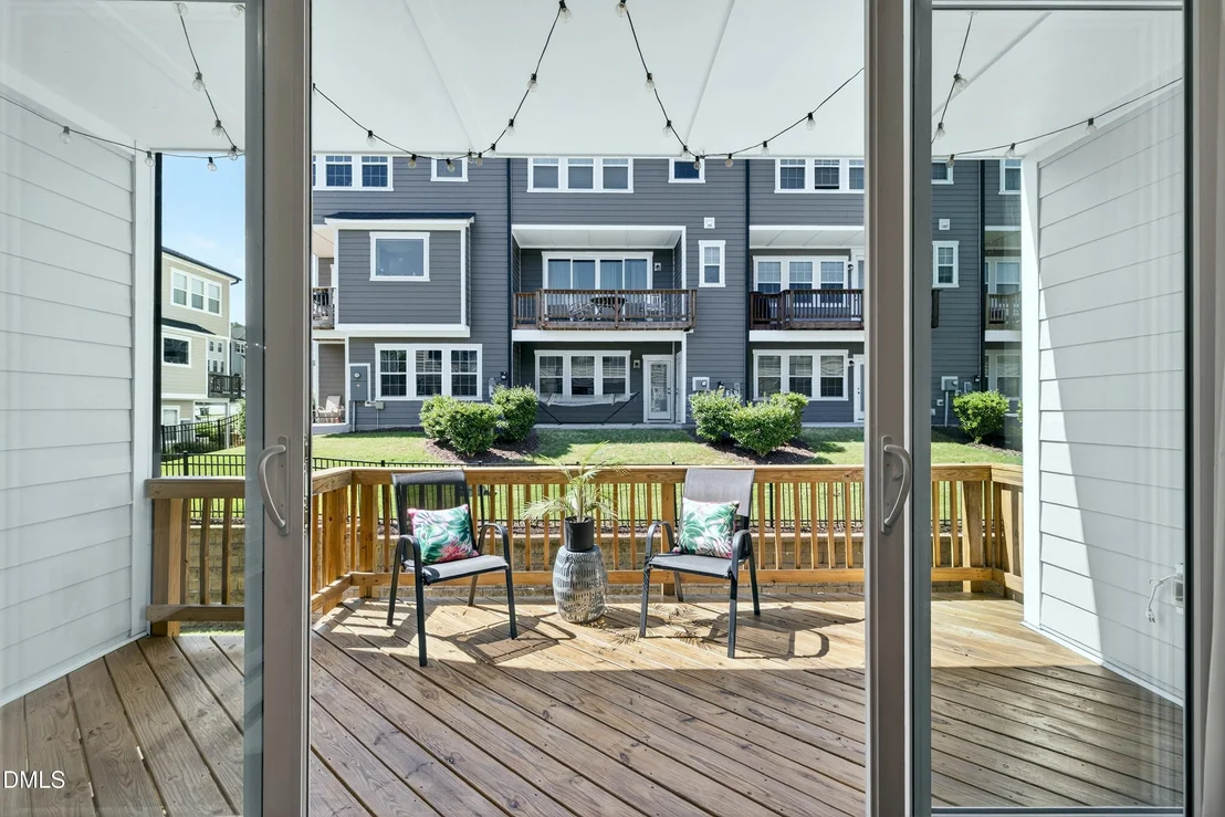 Photo of 1063 Danvers Loop