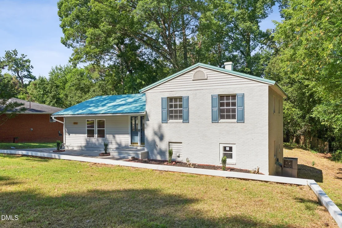Photo of 2902 Kanewood Drive