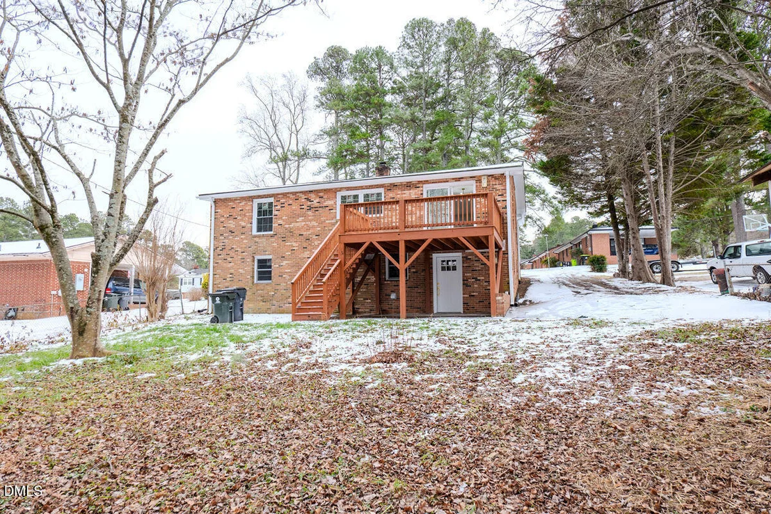 Photo of 24 Pine Street