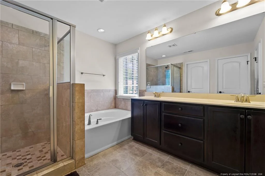Photo of 141 Pine Hawk Drive
