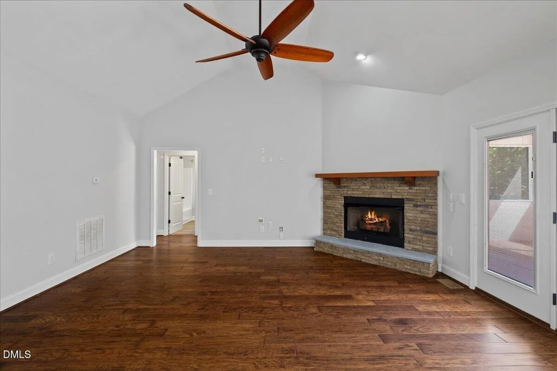 Photo of 11208 Range Road