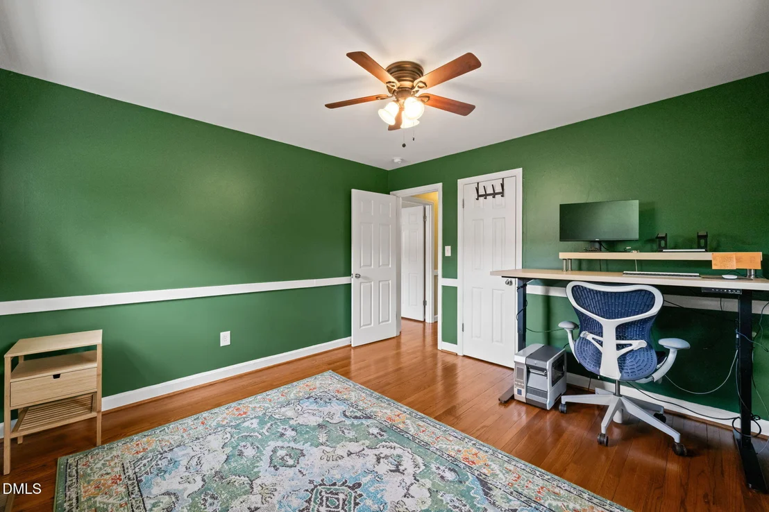 Photo of 1013 Meadowbrook Drive