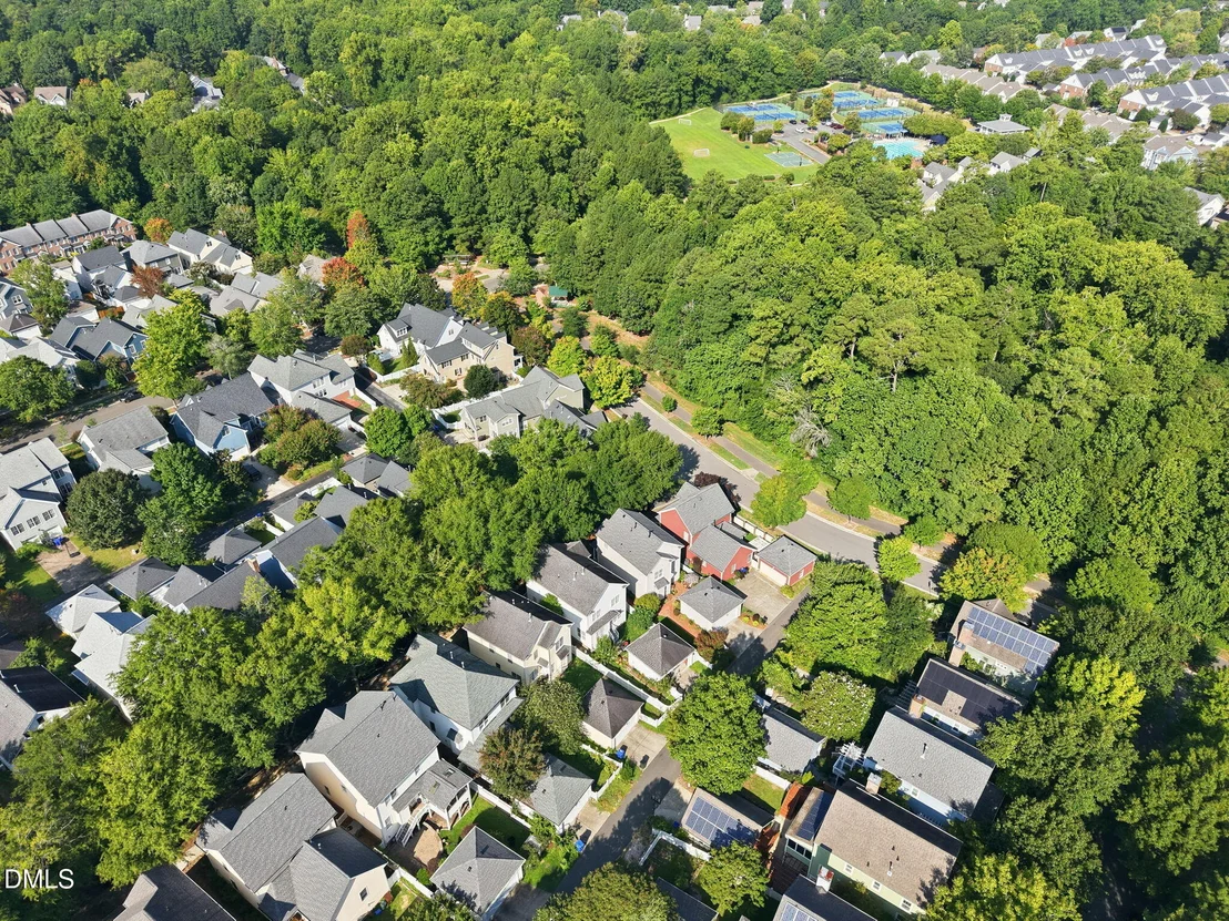 Photo of 124 Tharrington Drive