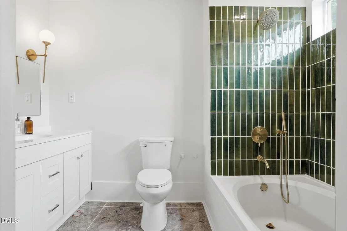 Photo of 1011 Park Avenue