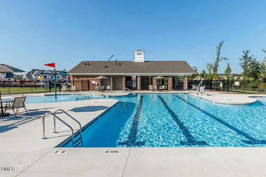 Photo of 303 Silverhawk Lane