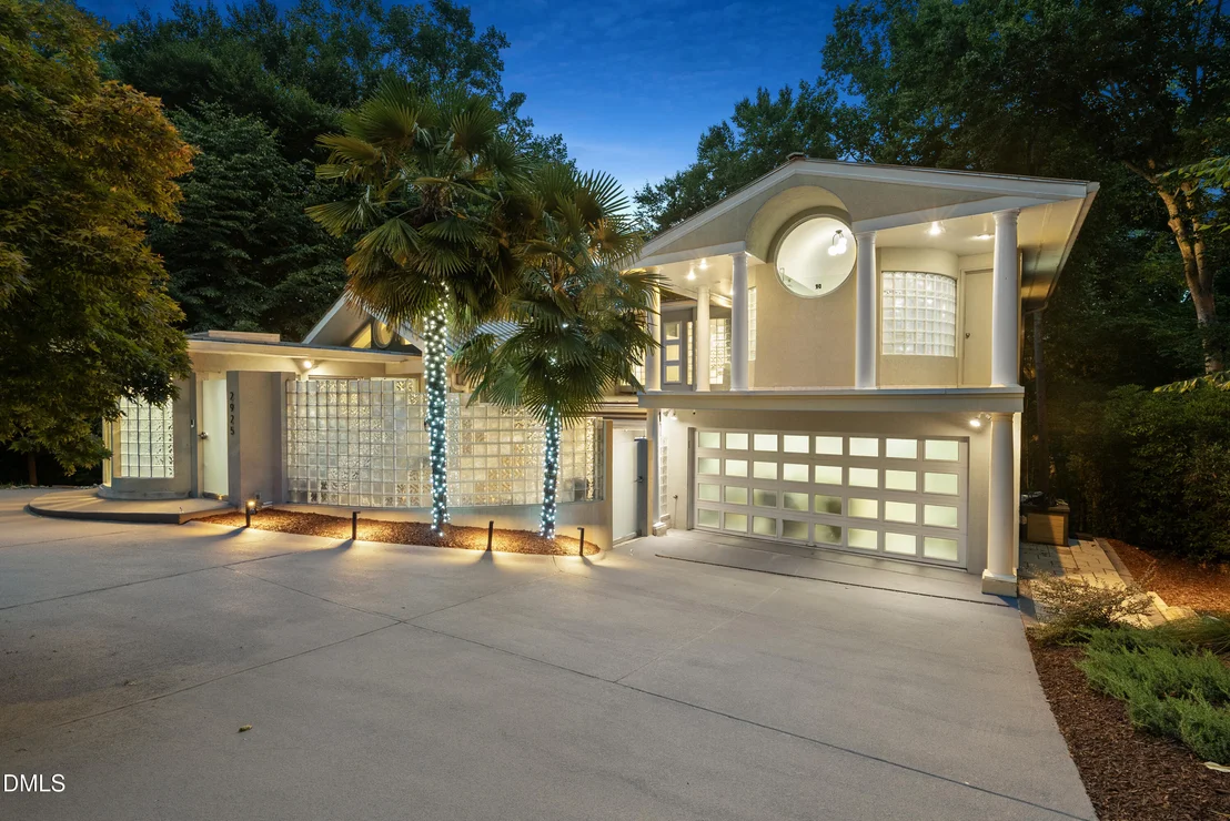 Photo of 2925 Debra Drive