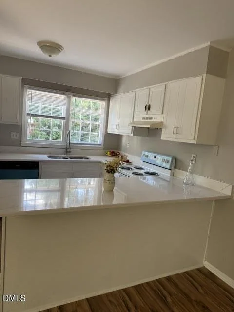 Photo of 104 Deblyn Court