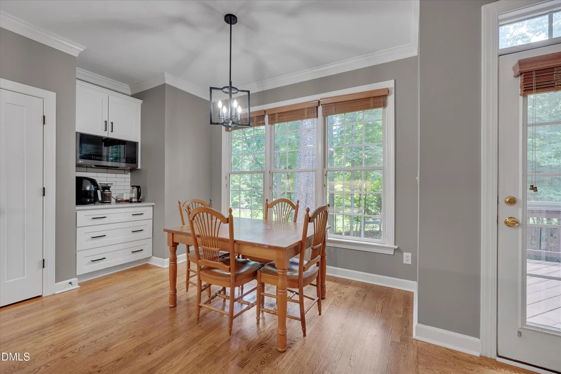 Photo of 504 Manor Rdg Drive