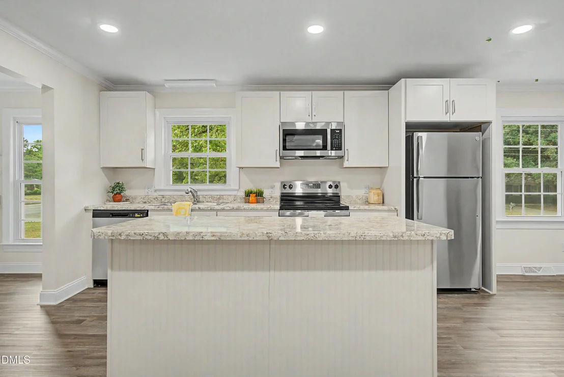 Photo of 2900 Carey Road