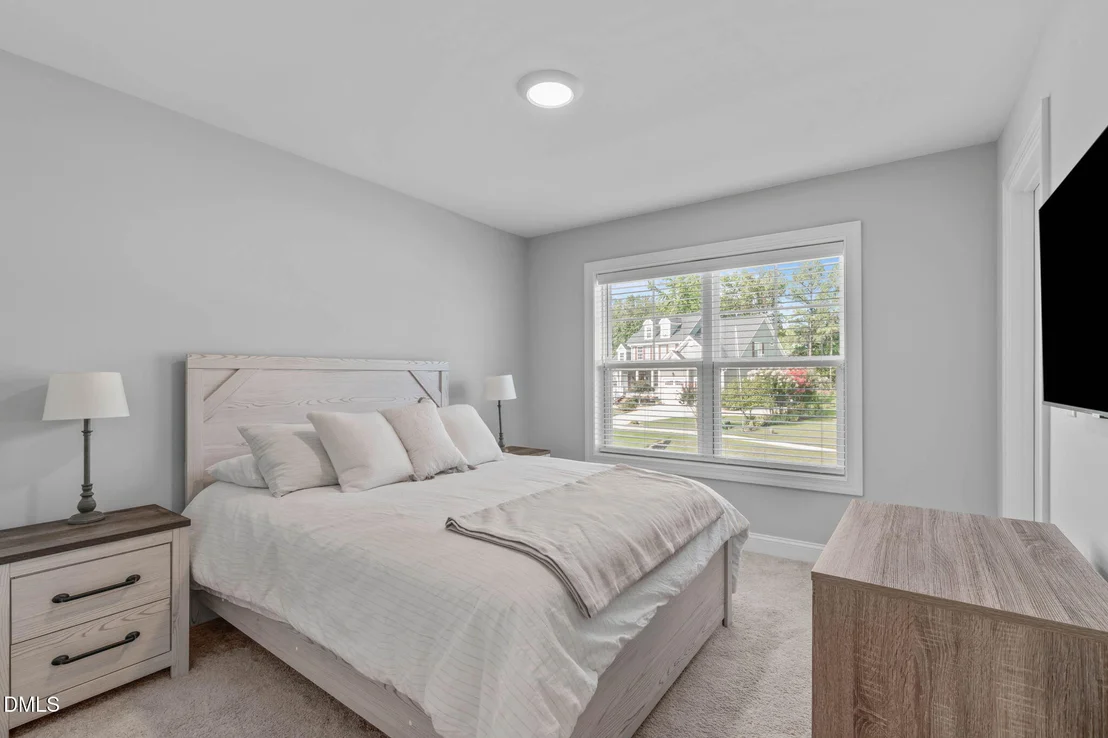 Photo of 200 Sutherland Drive