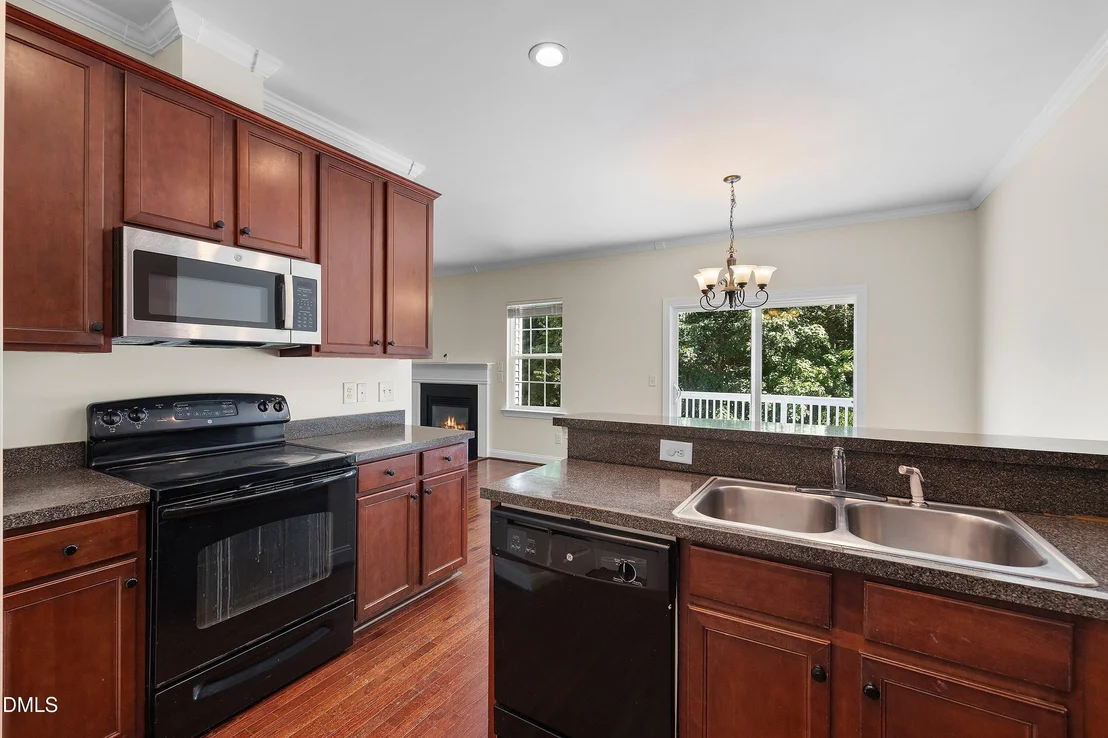 Photo of 4615 Lemongrass Lane