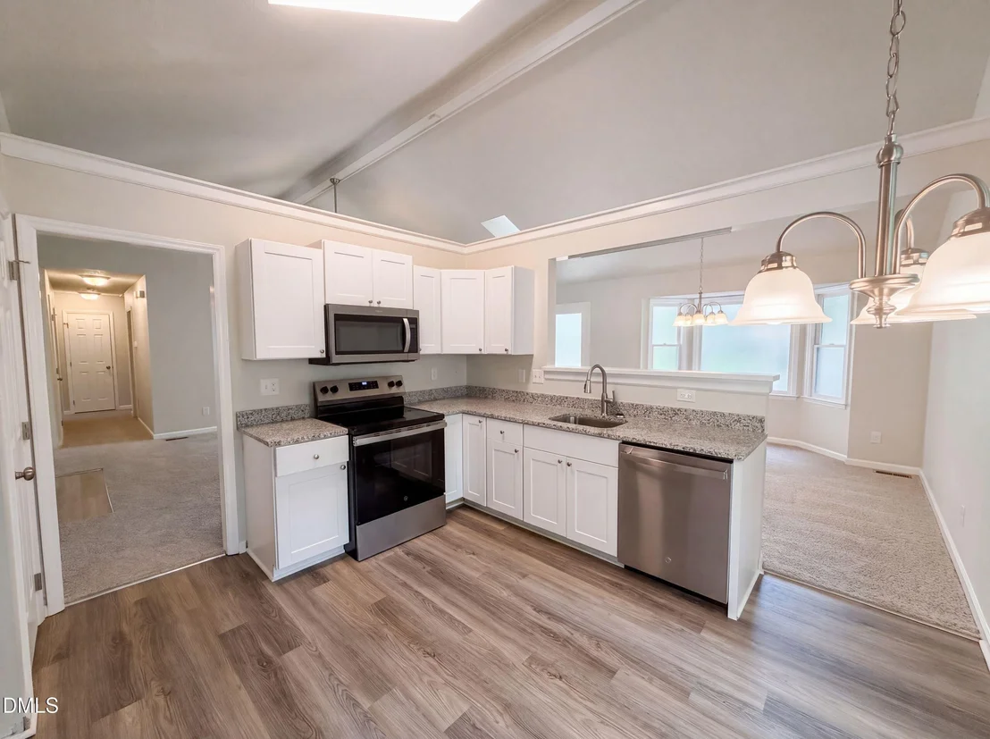 Photo of 1004 Clifford Drive