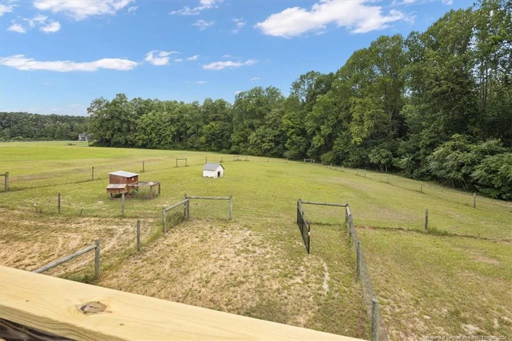Photo of 491 Stage Road