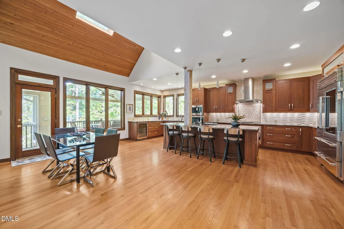 Photo of 12117 Cliffside Circle