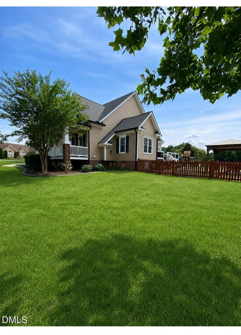Photo of 101 Caledonia Lane