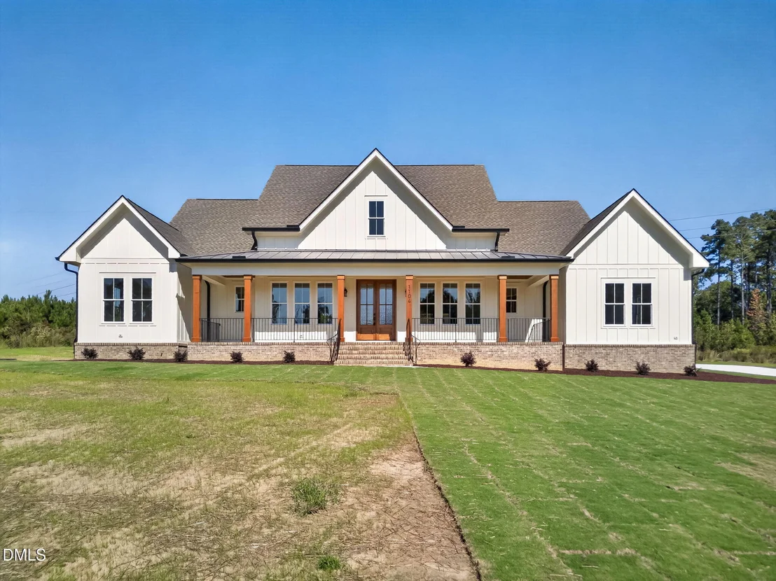 Photo of 1104 Elevation Road