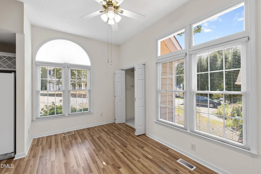 Photo of 318 Arvo Lane