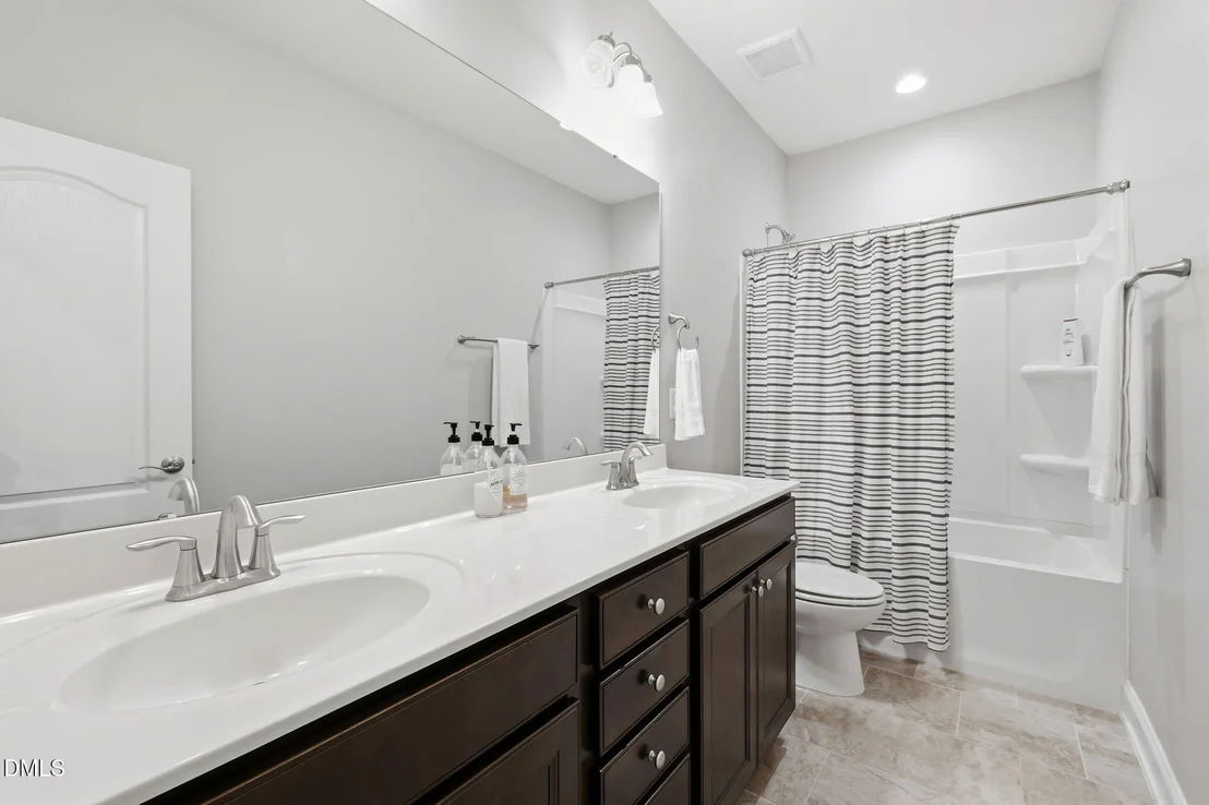 Photo of 1241 Capstone Drive