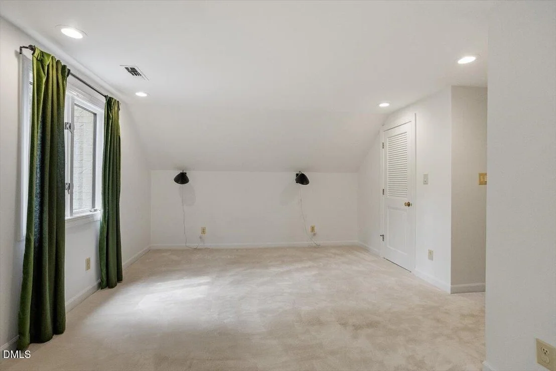 Photo of 1023 Cleland Drive
