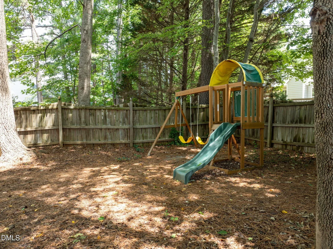 Photo of 8808 Blakehurst Drive