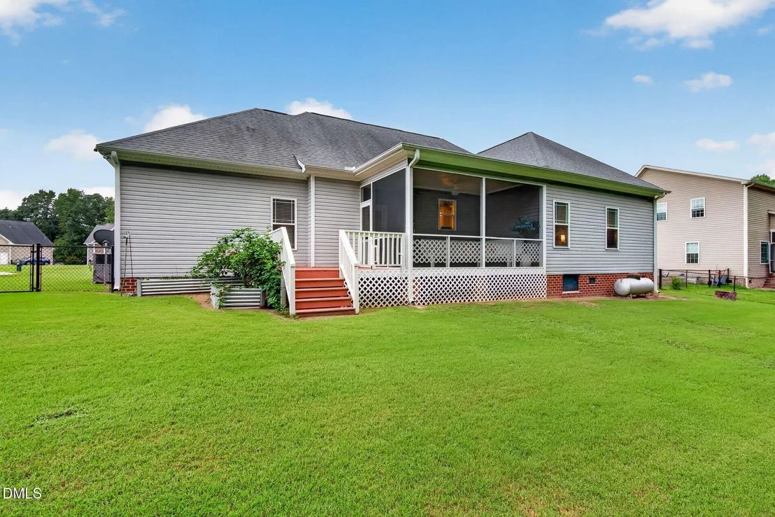 Photo of 308 Willowbrook Drive