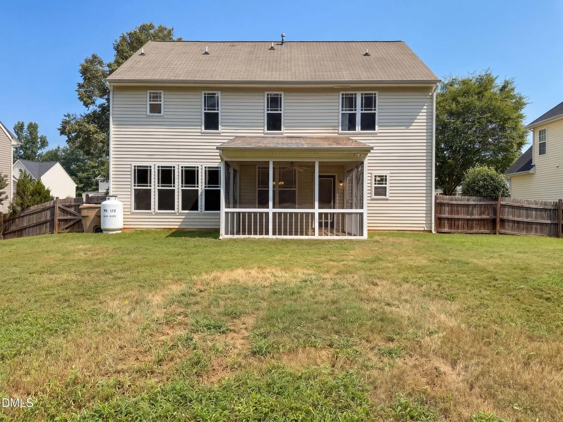 Photo of 352 Collinsworth Drive