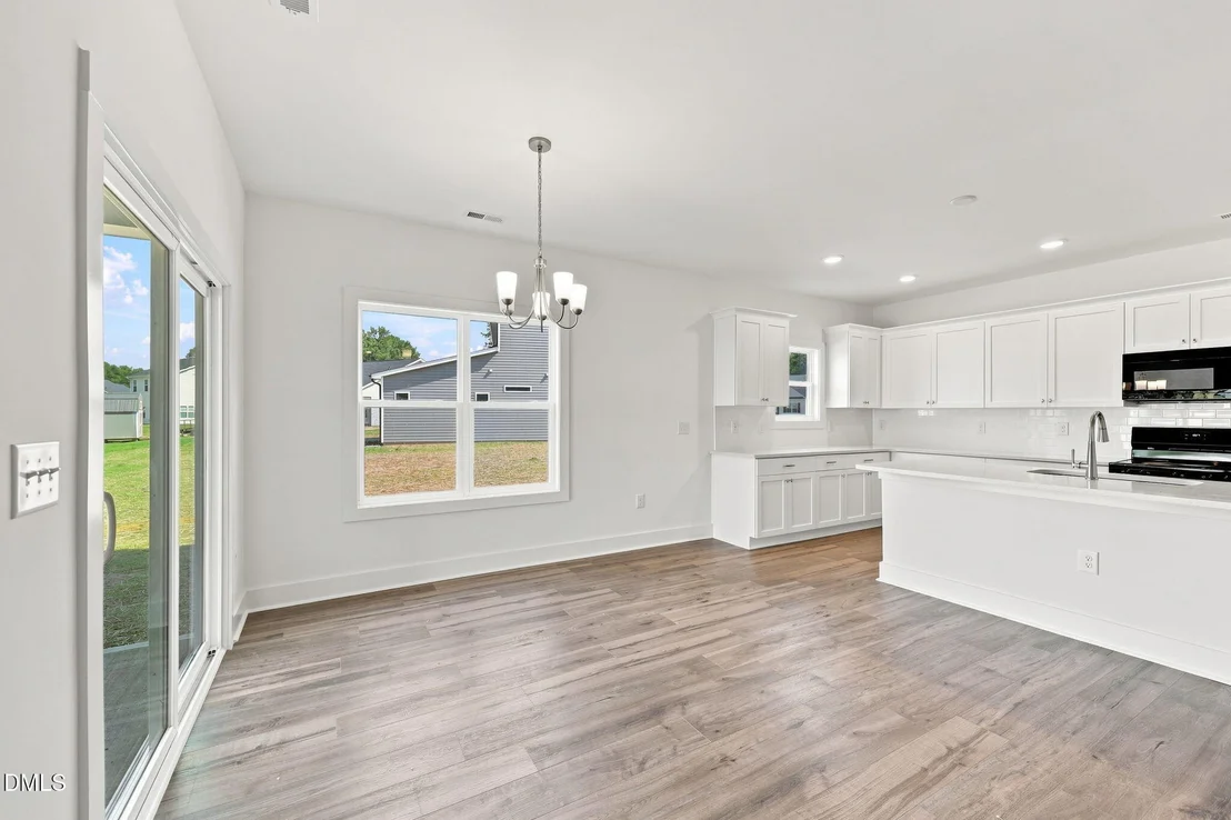 Photo of 30 Loganberry Avenue