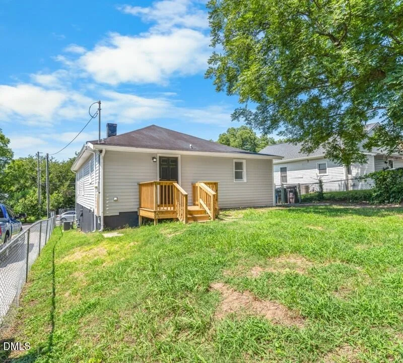 Photo of 819 Gerard Street