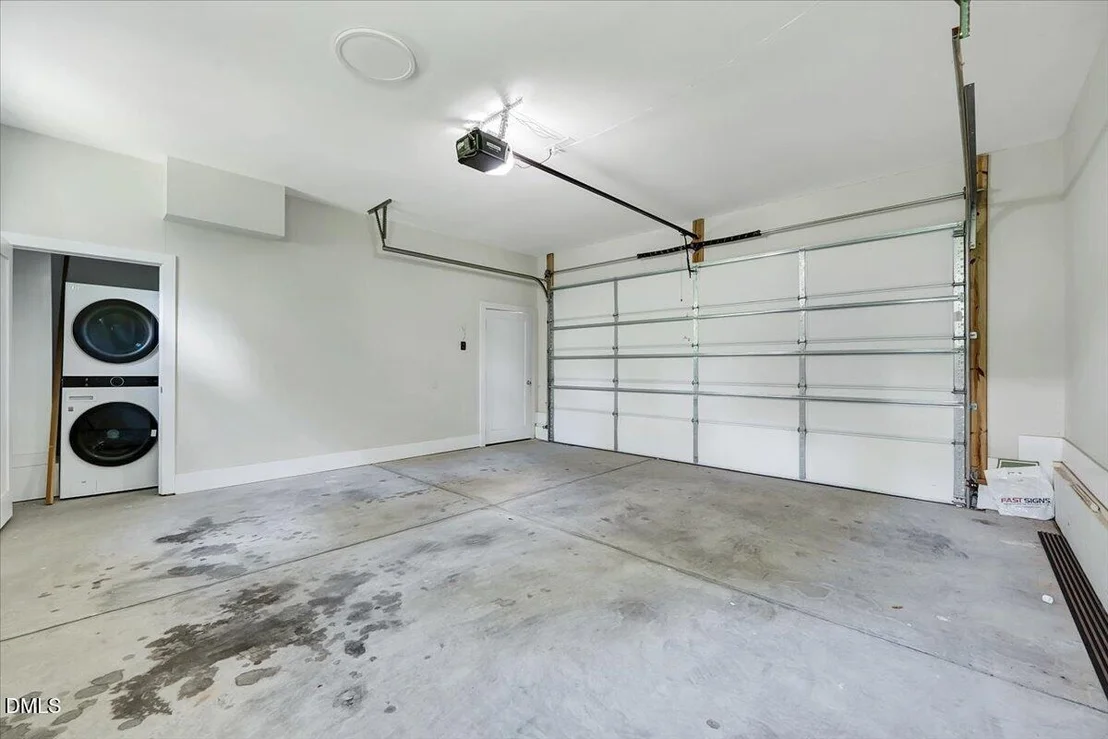 Photo of 2982 Carolyn Drive