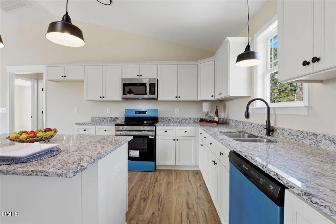 Photo of 104 Grace Pond Avenue