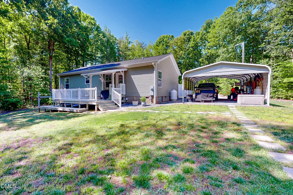 Photo of 42 Tom Webb Road