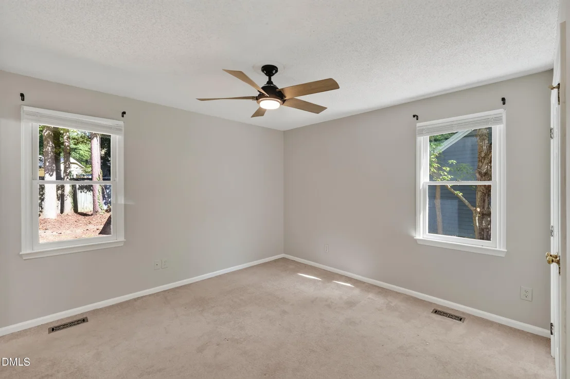 Photo of 208 Crosspine Drive