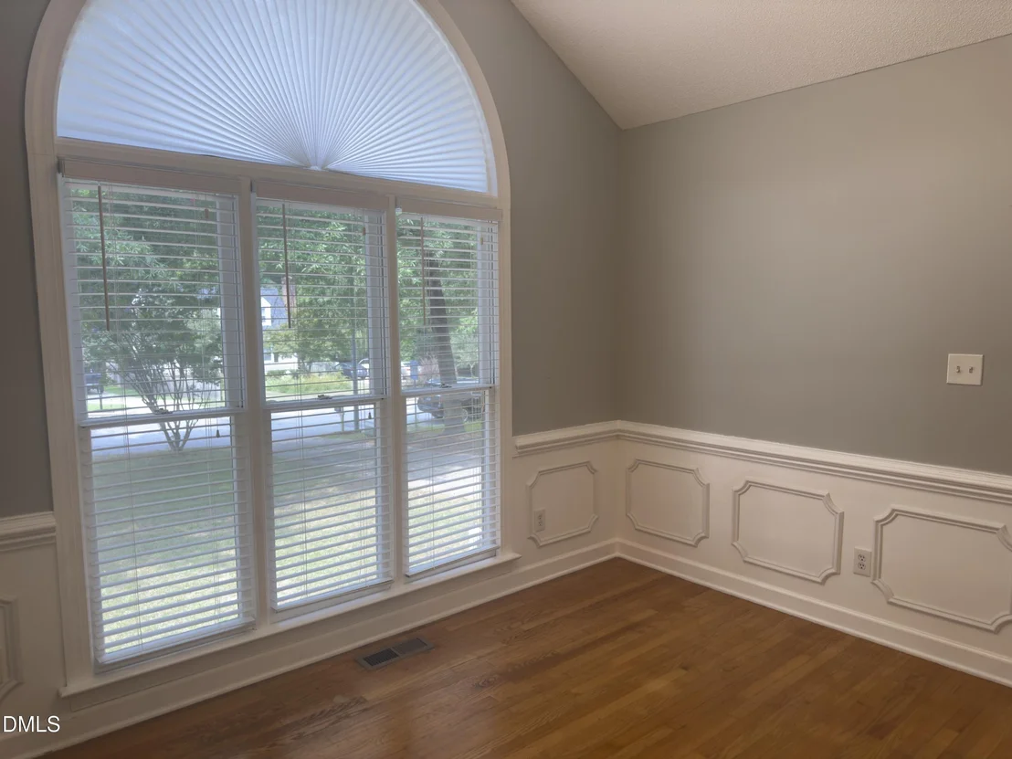 Photo of 100 Nicholson Road