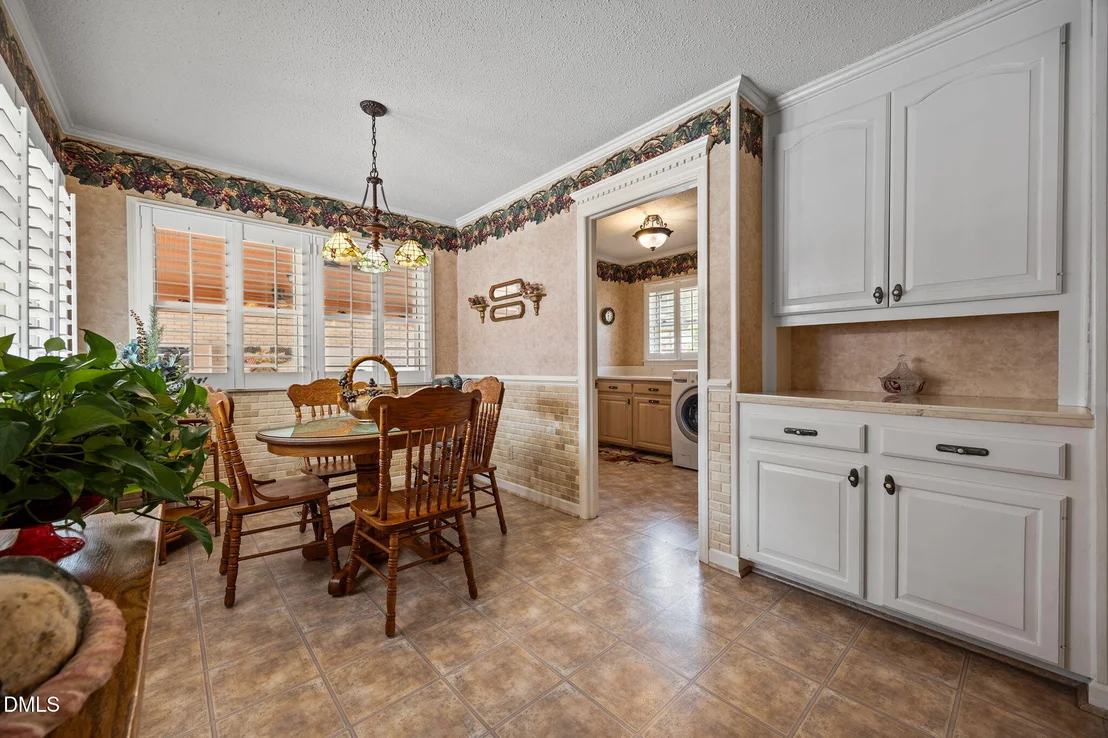 Photo of 801 Lakeside Drive