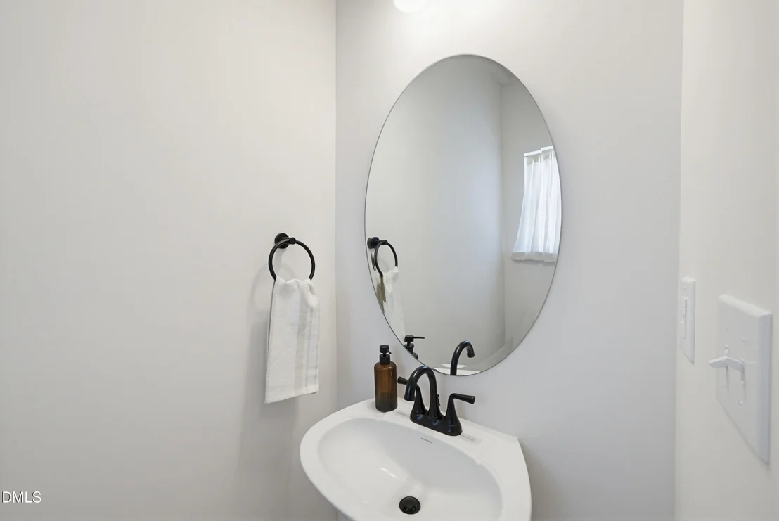 Photo of 75 Commons Circle