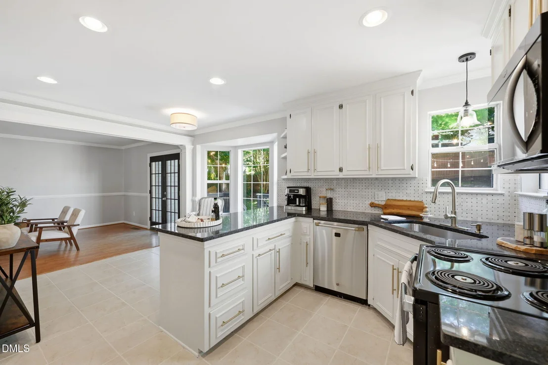 Photo of 4625 Timberhurst Drive