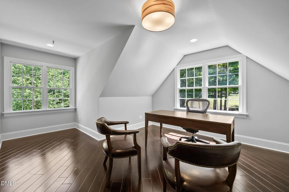 Photo of 2031 Silverleaf Drive