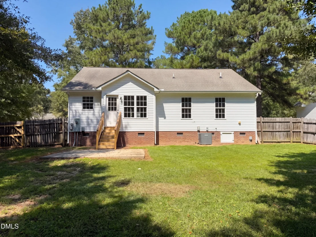 Photo of 576 Sunray Drive