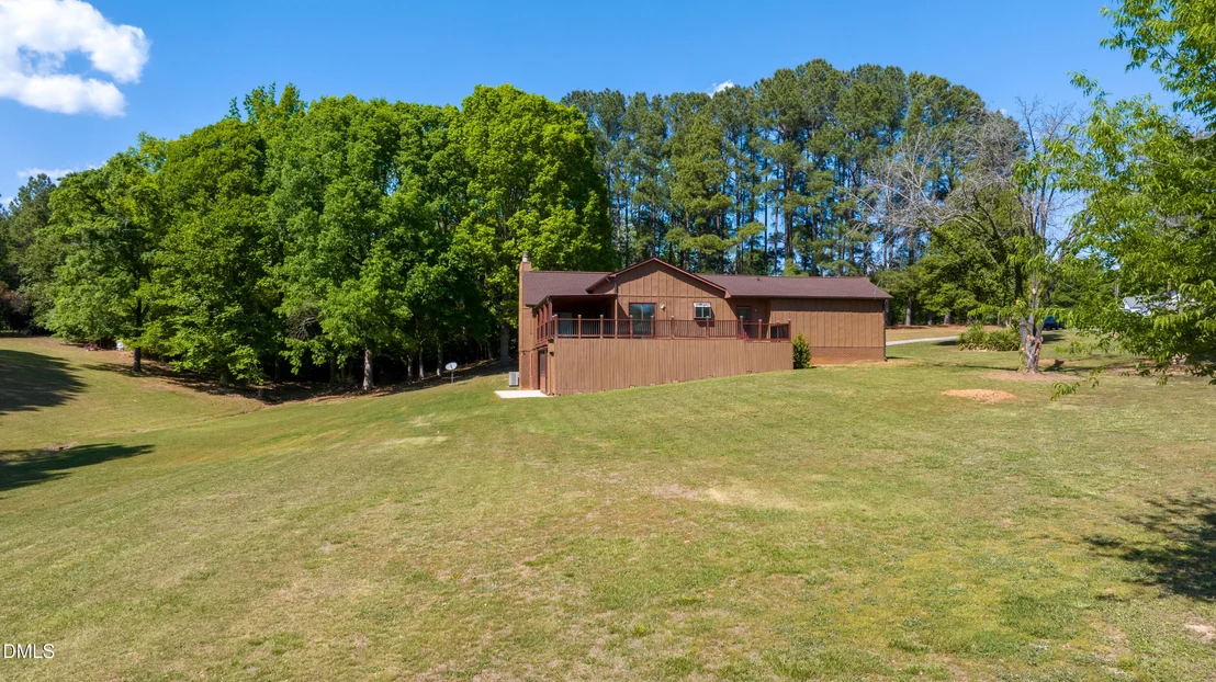 Photo of 2301 Quail Drive
