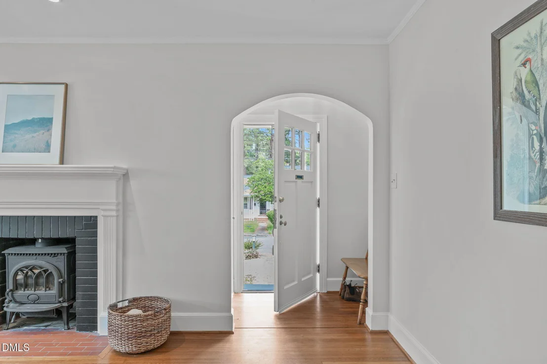 Photo of 2111 Pershing Street