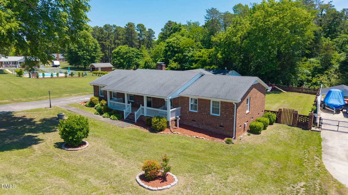 Photo of 1244 Lawndale Drive