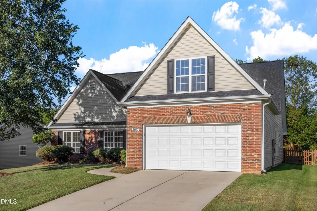 Photo of 2617 Pepperstone Drive