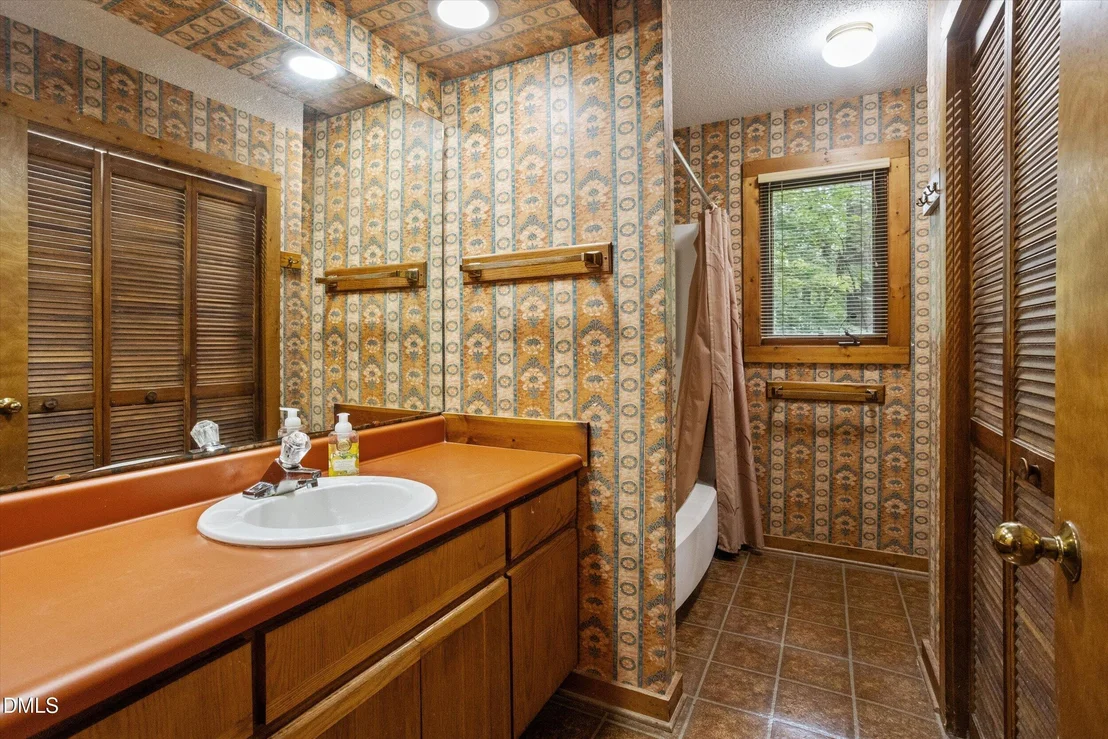 Photo of 4918 Connell Drive