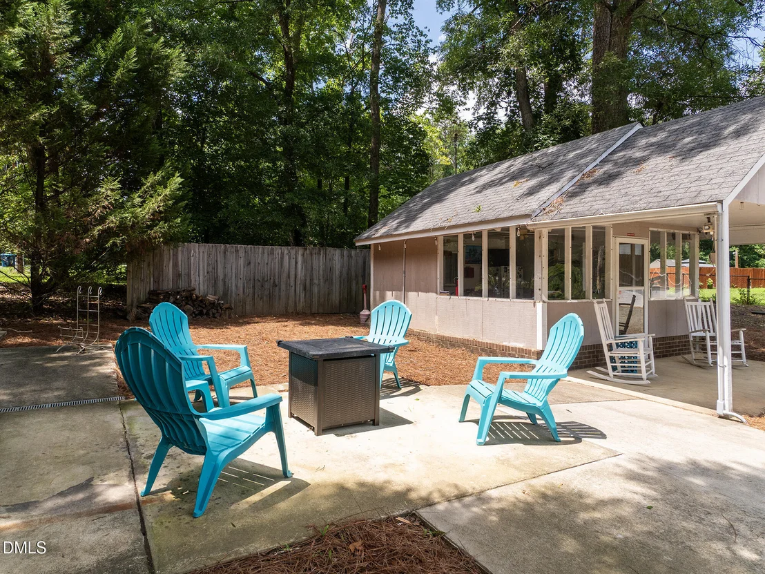 Photo of 1805 Travis Lane