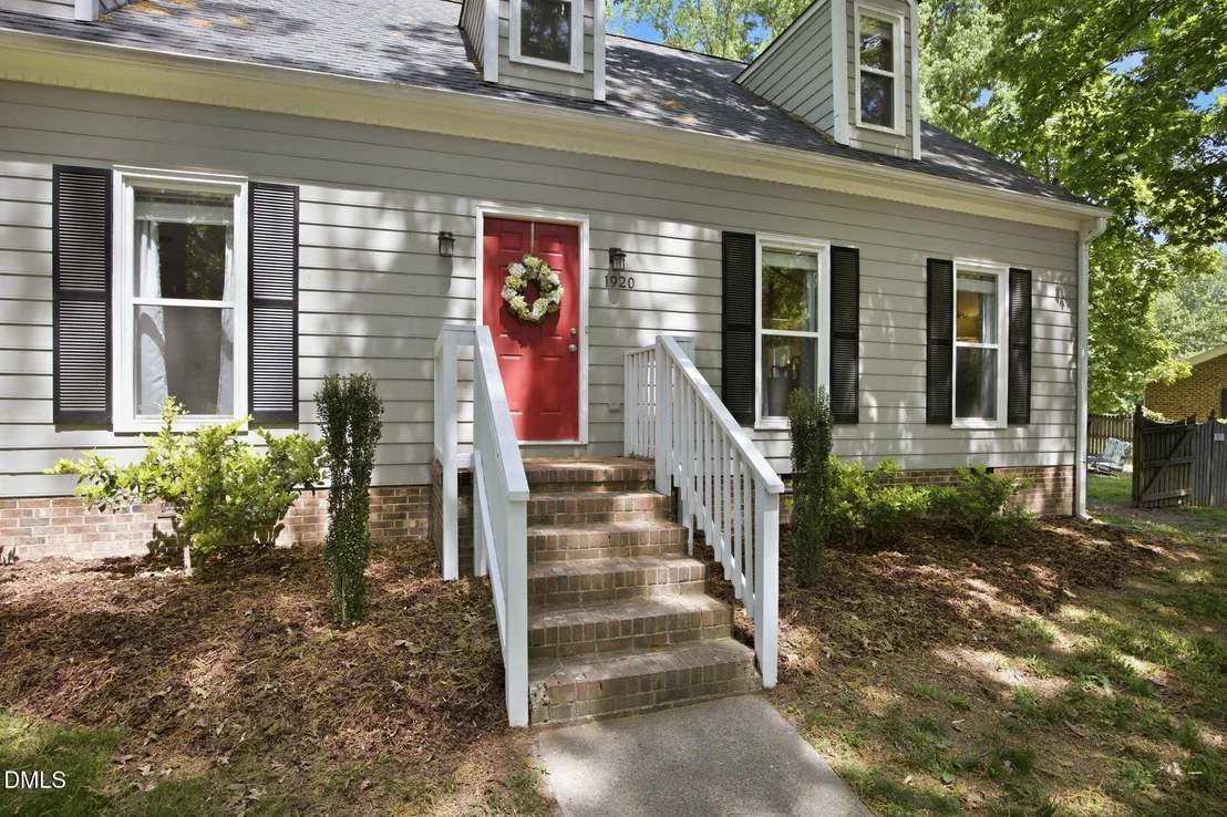Photo of 1920 Redding Lane