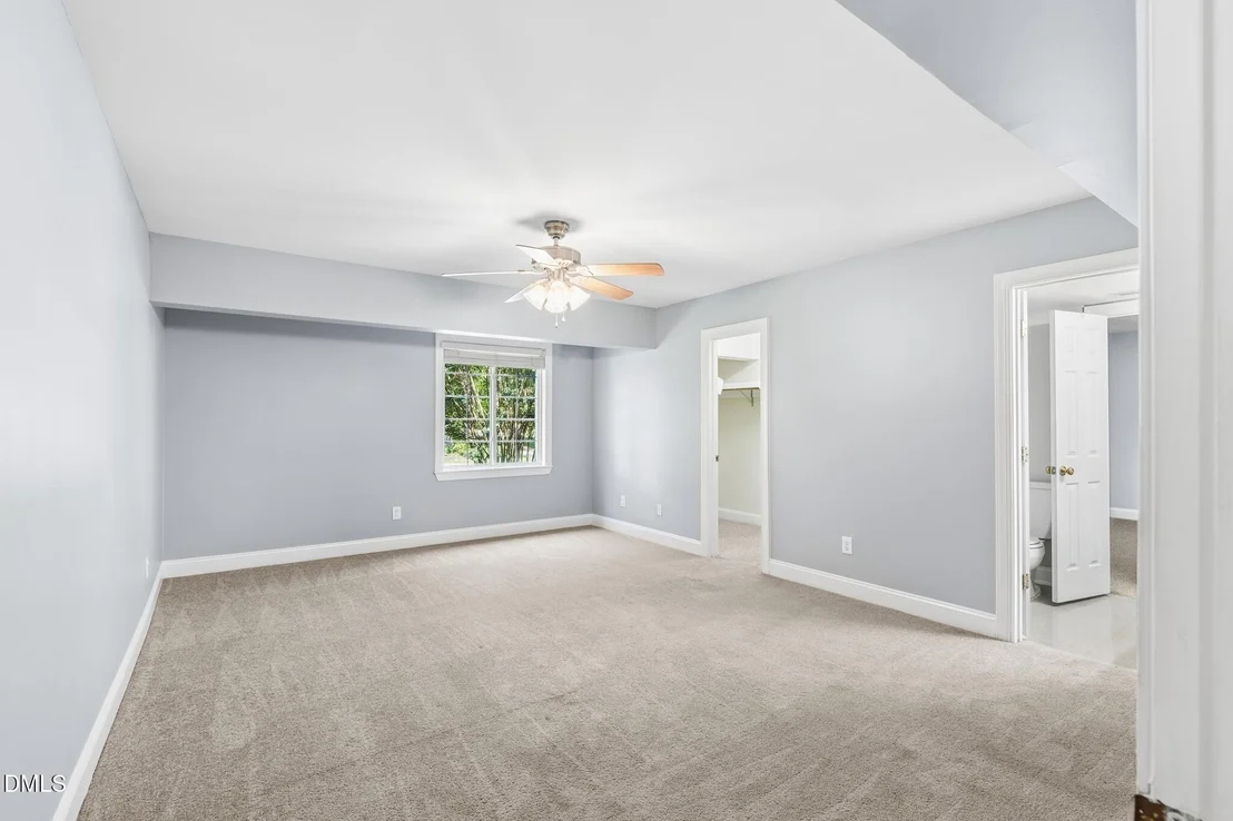 Photo of 2103 W Marilyn Circle