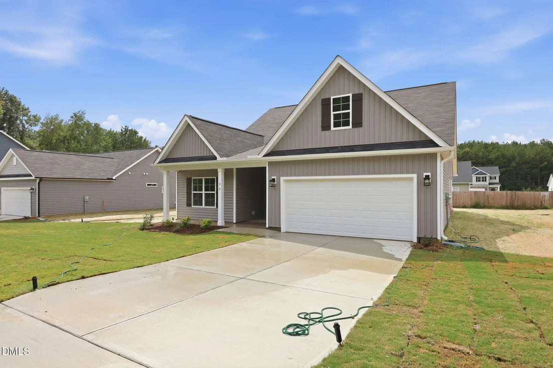 Photo of 30 Loganberry Avenue
