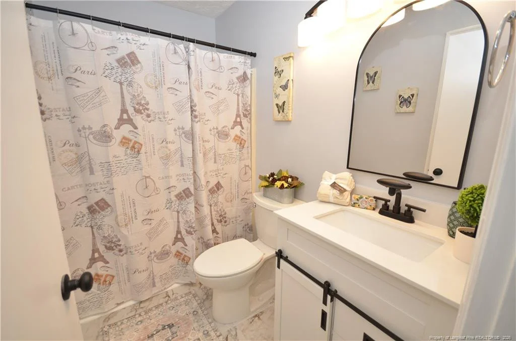 Photo of 3235 Glenmore Drive